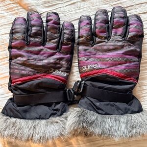 Dakine Ski/ Board Gloves with Faux Fur Trim